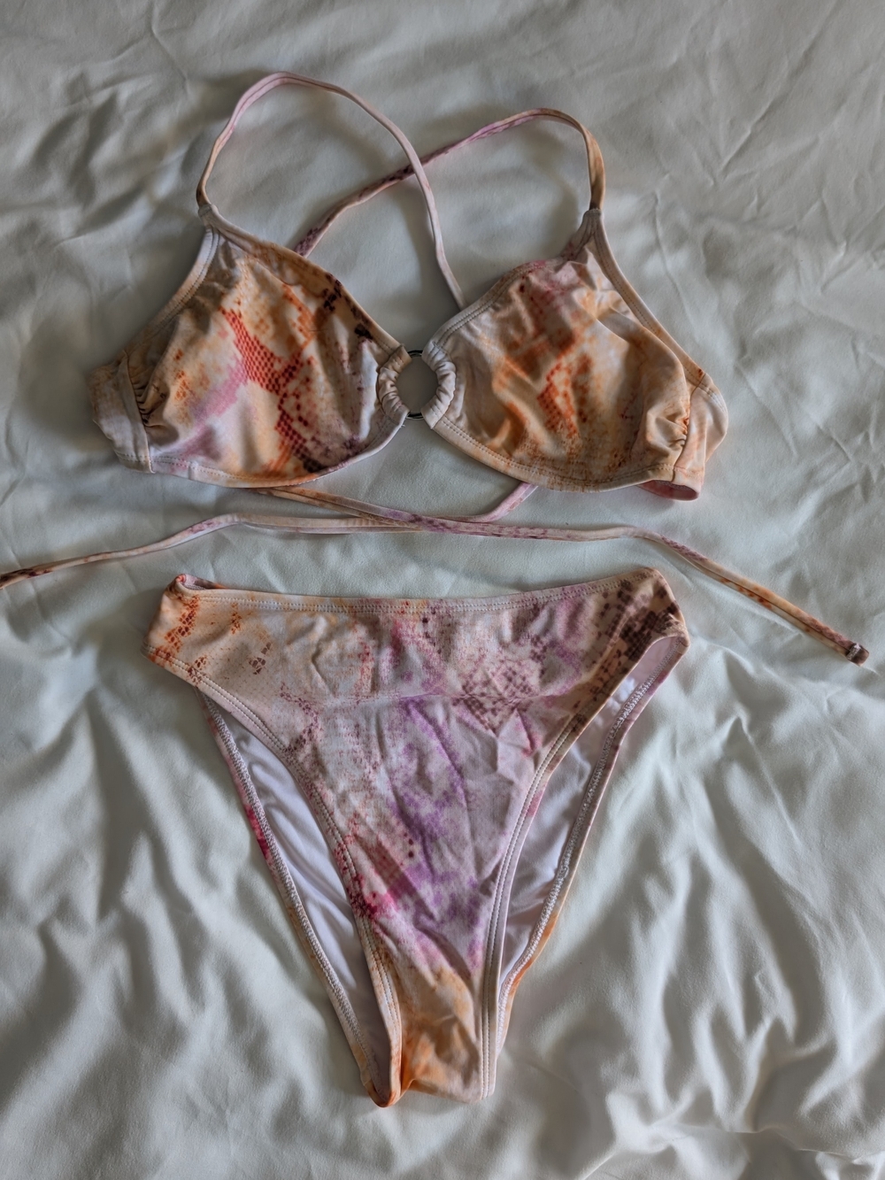 2/$25 Cupshe Pastel Tie-Dye Bikini Set | Ring Detail | Size Small - Picture 7 of 9